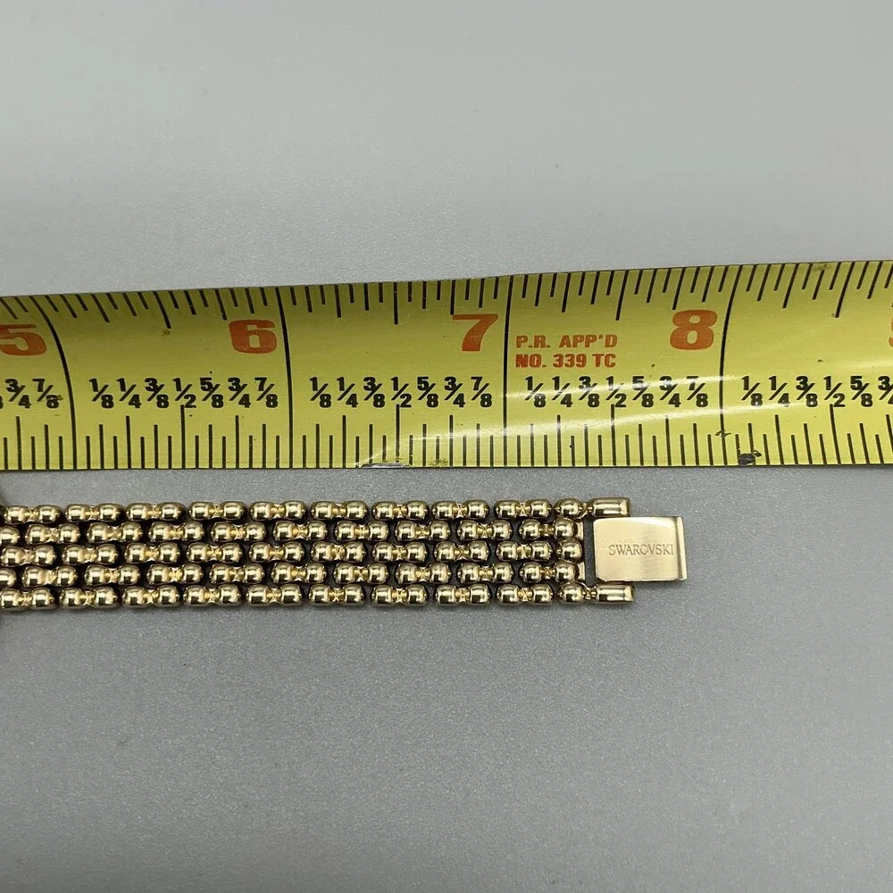 Swarovski Women Watch 37mm Oval Gold Tone Crystal Swiss 5200399 New Battery 7.5